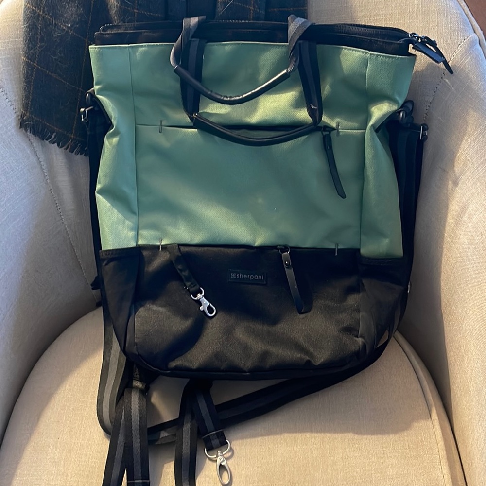 Sherpani convertible tote bag